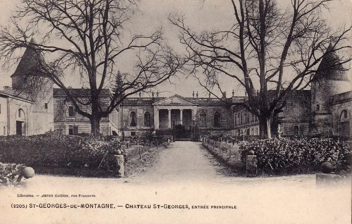 Le château Saint-Georges à Montagne, photographié au début du XXe siècle